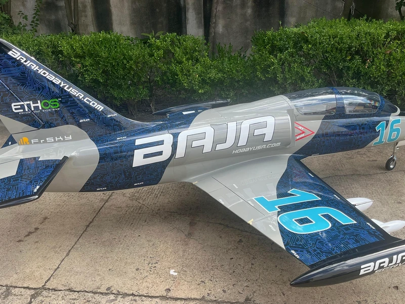 Aero L-39 — 3.5 m photo 16